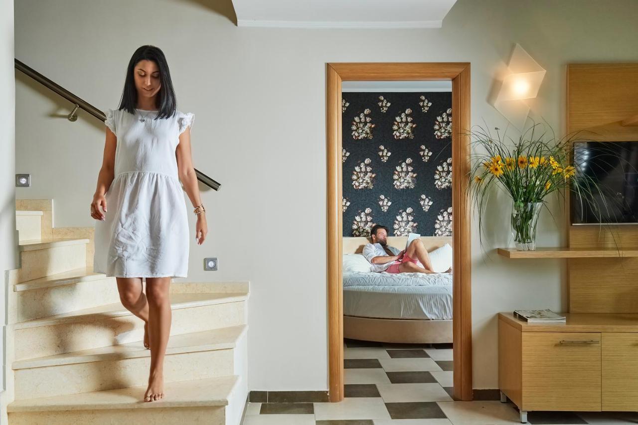 Alexandra Golden Boutique Hotel-Adults Only Hriszí Amudiá Kültér fotó